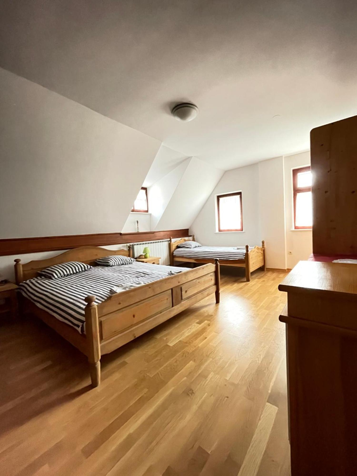 Gostisce Barbara Ξενοδοχείο Idrija Εξωτερικό φωτογραφία